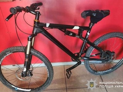 У Дніпрі чоловіка засудили до 8,5 року ув’язнення за розбійний напад на знайомого