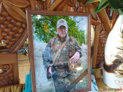 У Кременчуці попрощались з військовим Іваном Бондарем