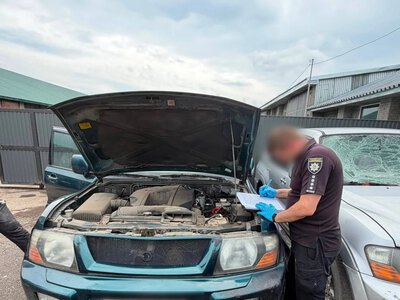 На Хустщині підприємець продавав автомобілі, ввезені як гуманітарна допомога для військових