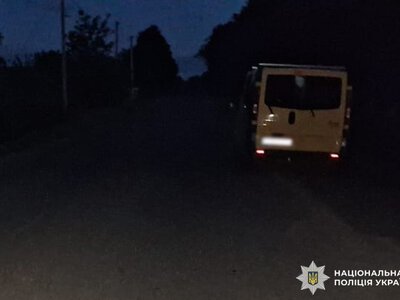 На Буковині поліція розслідує ДТП, у якій постраждав 18-річний мотоцикліст