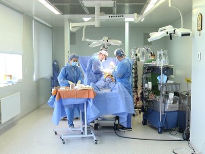 У Житомирі вперше провели унікальну операцію на серці для запобігання раптовій смерті