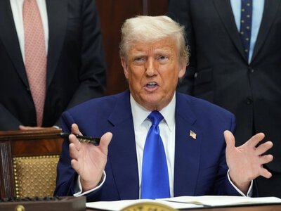 Трамп звинуватив Іран у збитті вертольота США та пообіцяв адекватну реакцію