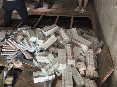 На румунському кордоні виявили контрабанду сигарет на понад 2 мільйони гривень