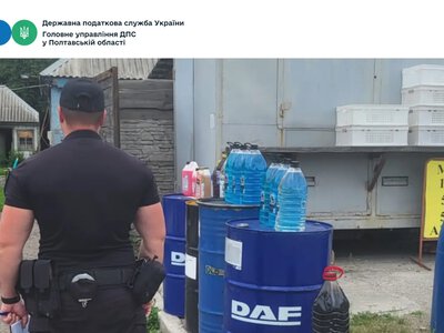 На Полтавщині викрили нелегальний продаж пального з приватного домоволодіння