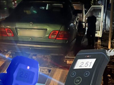 У Рівному затримали пʼяного водія Mercedes