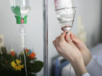 РФ вербує неповнолітніх дівчат для отруєння та вбивства військових, — голова Нацполіції