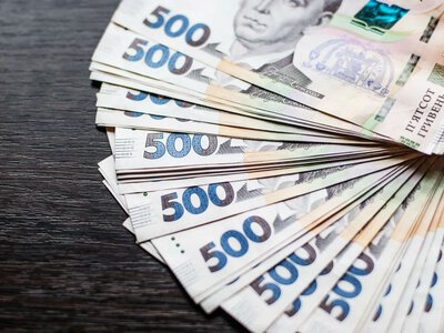 Нові зарплати та надбавки: Рада встановила мінімум для рятувальників і поліцейських
