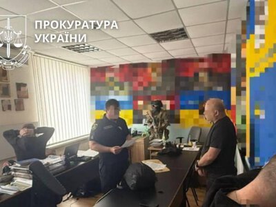 У Харкові трьом посадовцям армійського корпусу повідомили про підозру у поборах із військових
