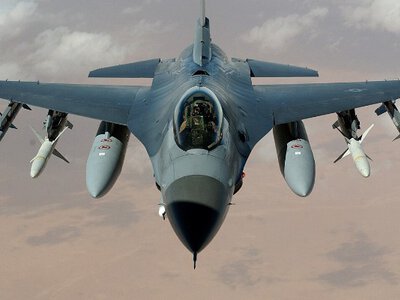 Наліт F-16: літаки прорвалися на територію РФ і знищили 4 вертольоти Ка-52