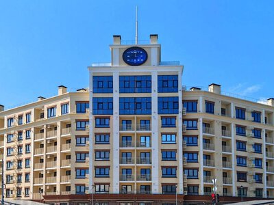 У Маріуполі тріщини на новобудові та квартири для росіян: що відбувається з житлом