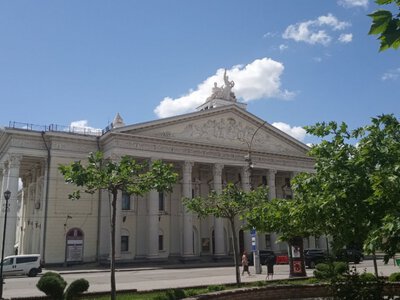 Запорізьки театри і філармонія закривають сезон: що можна встигнути подивитись