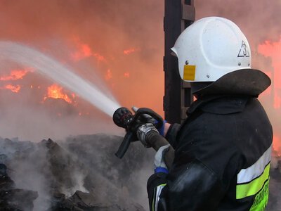 Рашисти вгатили по багатоповерхівці у Павлограді: перші деталі та фото з місця удару