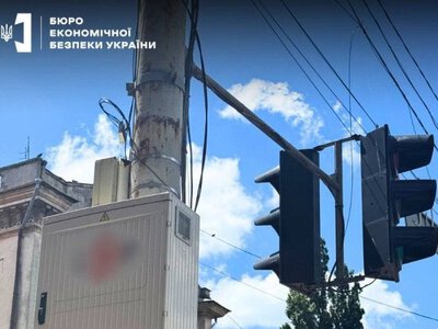 В Одесі посадовці міськради і підприємці розікрали 21 млн грн на закупівлях для світлофорів