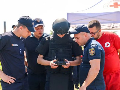 Дрони та пожежний робот: як рятувальники Рівненщини готуються до надзвичайних ситуацій (ВІДЕО)