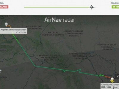 Літак президента Зеленського здійснив повторний рейс до Польщі