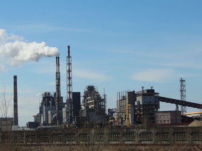 Куйбишевський НПЗ зупинив переробку нафти після атаки дронів