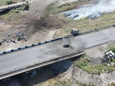 Українські сили влаштували окупантам пастку в Криму: усі сухопутні мости пошкоджено