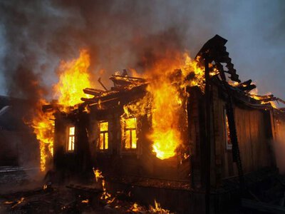 У Шосткинському районі унаслідок атаки ворога загинула жінка, її онуки отримали поранення – розпочато слідство