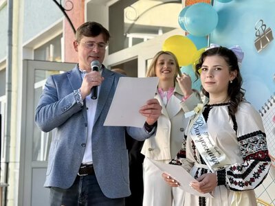 Випускниця Калуського ліцею Софія Фрондзей склала НМТ на 200 балів одразу з двох предметів
