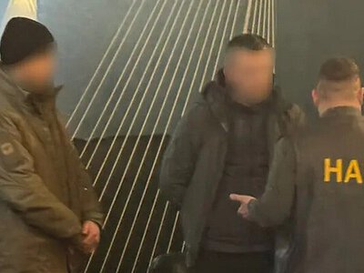 Запчастини для бронетехніки на ₴350 млн: НАБУ викрило корупційну схему