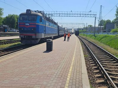Через міркування безпеки: на Полтавщині затримуються потяги