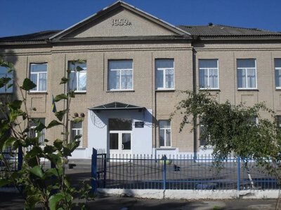 Росіяни обстріляли заклади освіти у Хрещенівці та Борозенському - Херсон Daily