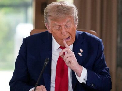 Шокуючі зв'язки еліт: Трамп, Епштейн і загадкова постать, про яку мовчать ЗМІ