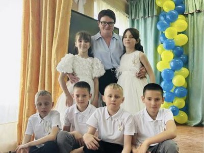 Три пари двійнят в одному класі
