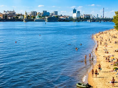 Офіційного пляжного сезону у Києві цього року не буде: яка причина