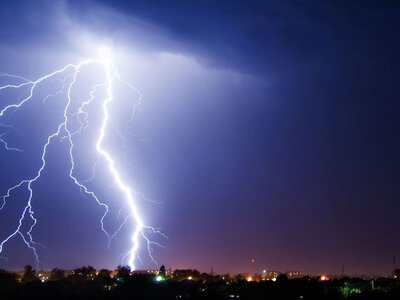 12 червня Полтавщину очікує спека, грози та град