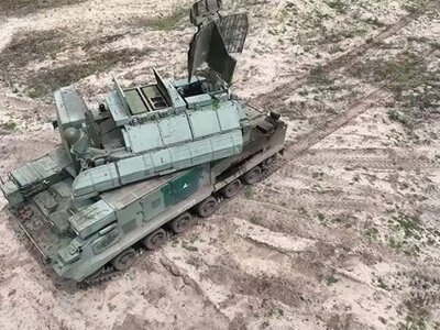 Сили безпілотних систем уразили російські ЗРК, техніку та підстанції на ТОТ