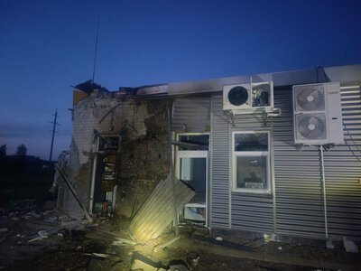 Наслідки нічної атаки по Шосткинській громаді: пошкоджено АЗС, є жертва та постраждала