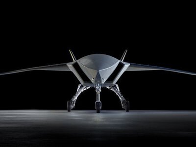  Boeing перетворила Ghost Bat на ударний дрон: внутрішні ракетні відсіки та ШІ для автономного бою 