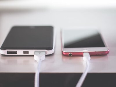 Названо помилку власників смартфонів, яка непомітно скорочує ресурс акумулятора
