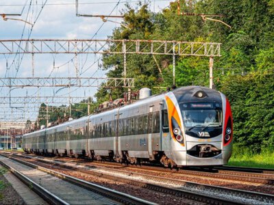Укрзалізниця анонсувала запуск регулярних швидкісних рейсів