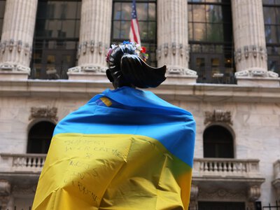 Понад половина українців вважають, що США втомилися від України та вимагають поступок РФ, - опитування