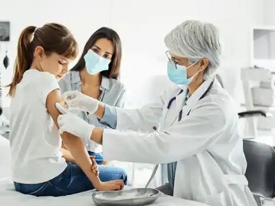 20 провідних медиків безкоштовно прийматимуть жителів чотирьох громад на Рівненщині
