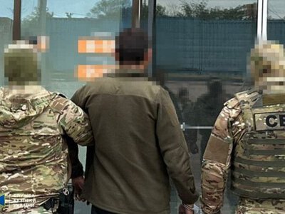 В Одесі викрили російського агента, який реєстрував “старлінки” для окупантів