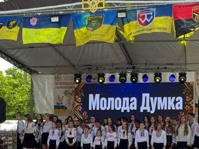 Українська громада Нью-Йорка зібрала кошти для фронту під час благодійного фестивалю