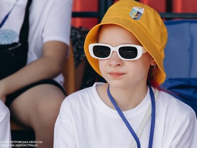 Перші 100 дітей з Дніпропетровщини вирушили на відпочинок за програмою «Карпатська зміна»