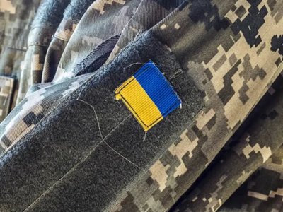 Від 30 000 до 300 000 гривень: Міноборони повністю змінює систему військових контрактів 