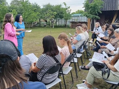 Відпочинок, культура і нові враження: на Рівненщині для медиків започаткували арт-ретрити