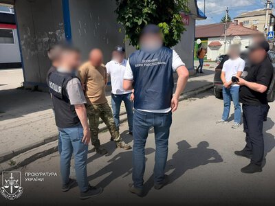 На Тернопільщині затримали посадовця РТЦК за схему зі “зняттям з розшуку” за $2,5 тис.