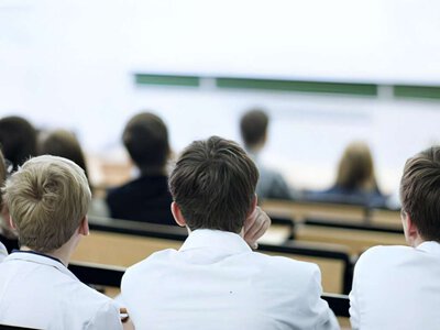 Соціальна стипендія для студентів-ВПО: хто має право та як отримати