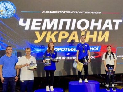 Борці з Калуша здобули п’ять медалей на чемпіонаті України