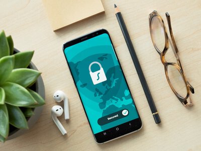Шахраї вигадали нову пастку з петиціями: як українців позбавляють доступу до Telegram