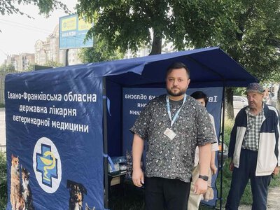 У Франківську розпочали безкоштовну вакцинацію собак і котів від сказу: де працюватимуть мобільні пункти