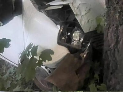На Рівненщині водій авто вилетів у кювет і врізався в дерево