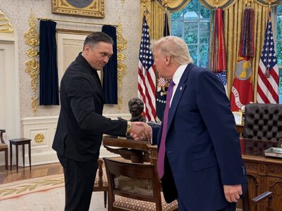 Трамп різко висловився про мир між Україною та РФ: «Нехай вони з цим розбираються»