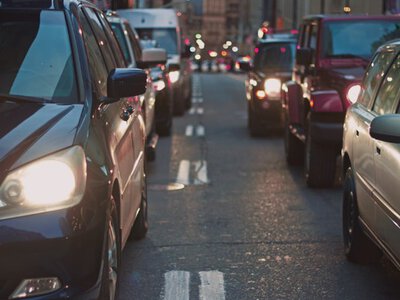 В Україні почали діяти нові правила дорожнього руху - що важливо знати водіям